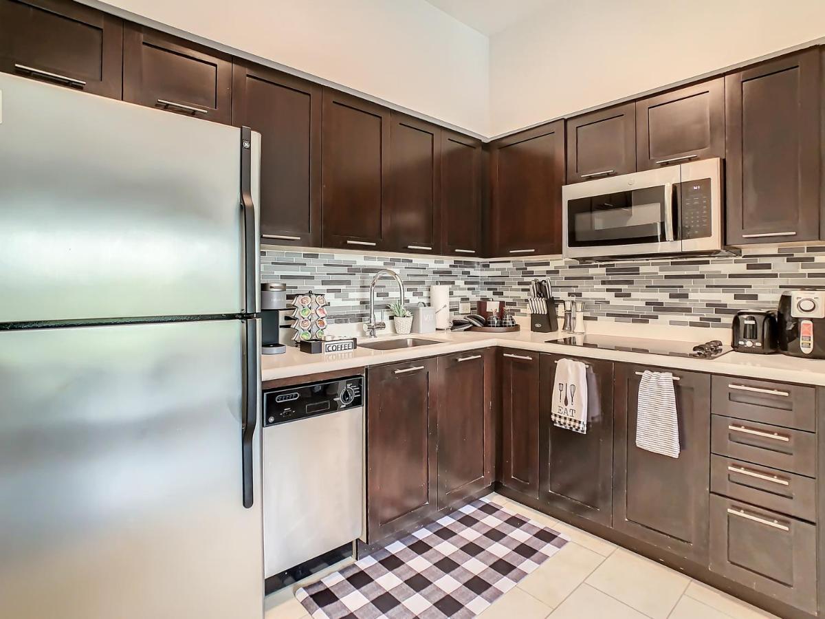 Pet Friendly In Orlando Area Near Disney Celebration Exterior photo