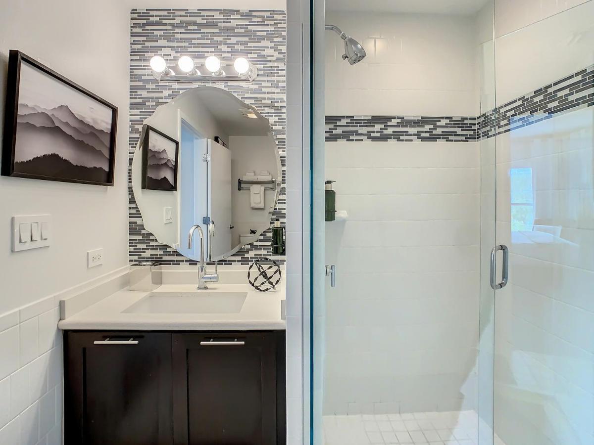 Pet Friendly In Orlando Area Near Disney Celebration Exterior photo