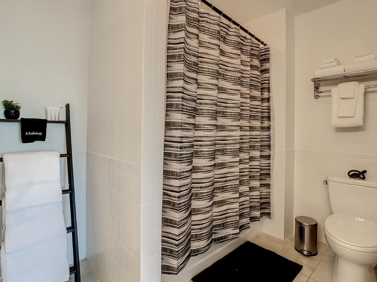 Pet Friendly In Orlando Area Near Disney Celebration Exterior photo